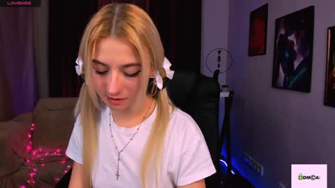 Melisa online show from 12.14.24