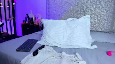 Melissa online show from 02.13.25