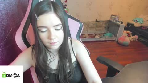 Snapshot of melisanilson chatting on 02.01.26 melisanilson online show from 02.01.26