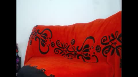 Snapshot of meliss1 chatting on 01.08.25 melissa online show from 01.08.25