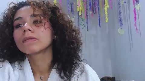 Snapshot of meliss1 chatting on 01.25.25 melissa online show from 01.25.25