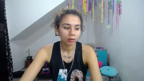 Snapshot of meliss1 chatting on 01.27.25 melissa online show from 01.27.25