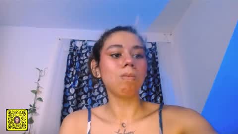 Snapshot of meliss1 chatting on 02.18.25 melissa online show from 02.18.25