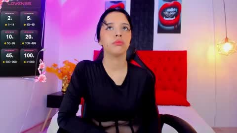 Melissa SC online show from 03.11.25