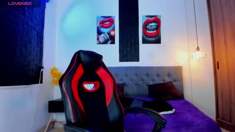 Snapshot of melissa1_sc chatting on 10.23.25 Melissa SC online show from 10.23.25