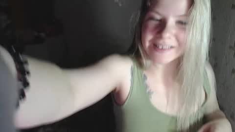 Melissa  Ray online show from 12.04.24