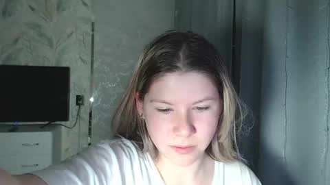 Melissa  Ray online show from 01.30.25