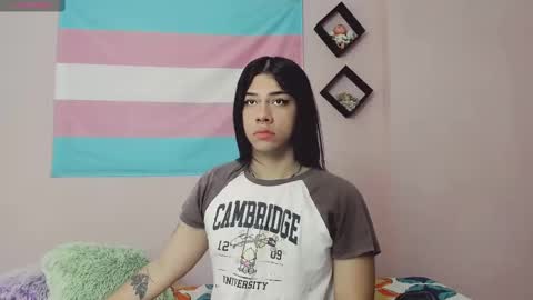 Snapshot of melissa_bunny69 chatting on 10.23.25 melissa_bunny69 online show from 10.23.25