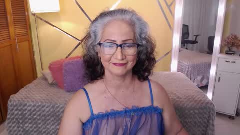 Snapshot of melissa_coleman_ chatting on 10.30.25 melissa_coleman_ online show from 10.30.25