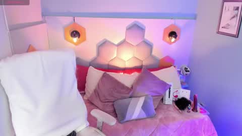 Melissa 3 online show from 02.20.25