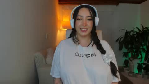 Melissa martiinez online show from 12.28.24