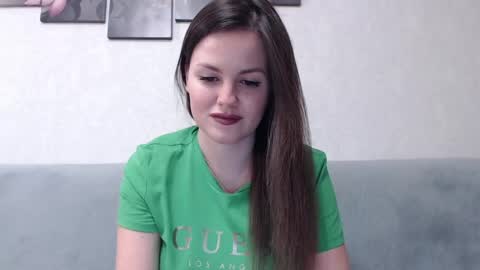 Snapshot of melissa_verhaar chatting on 12.27.24 Melissa online show from 12.27.24