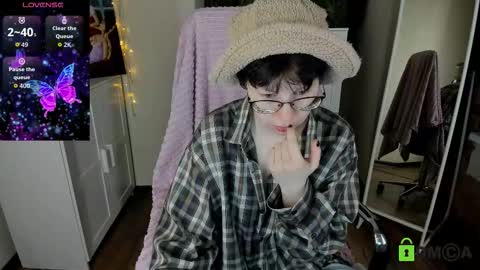 Melissa online show from 10.02.25