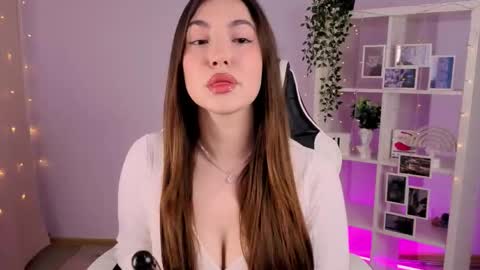 melissagray_ online show from 10.16.25