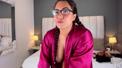 M E L I S S A  online show from 03.10.25