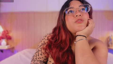 M E L I S S A  online show from 05.20.26