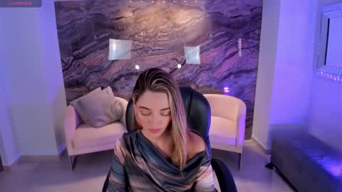 Snapshot of melissamoore_ chatting on 03.05.25 Call me Meli online show from 03.05.25