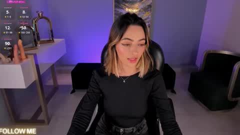 Snapshot of melissamoore_ chatting on 10.24.25 Call me Meli online show from 10.24.25