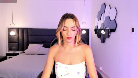 Call me Meli online show from 04.02.26