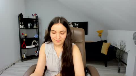 melissawiliam online show from 12.10.24