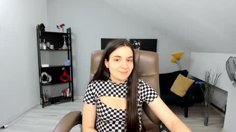 melissawiliam online show from 02.04.25
