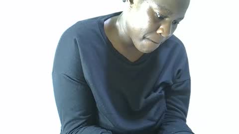 mellanine_ebony online show from 04.24.26