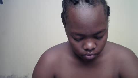 Snapshot of mellcy chatting on 01.22.25 mell online show from 01.22.25