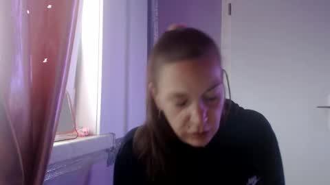 Melli online show from 10.26.25