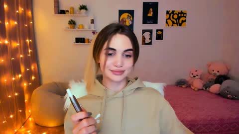 Tessa online show from 02.07.25