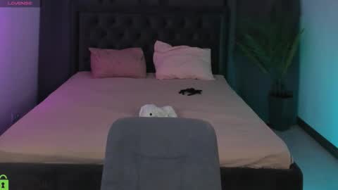 Mellisa Louis online show from 02.19.26