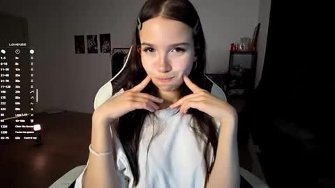 EVA online show from 10.31.25