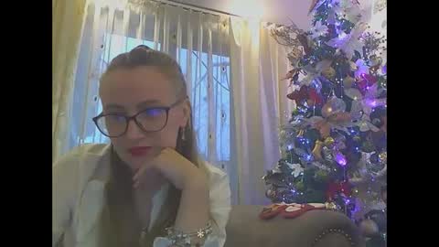 Melly online show from 12.09.24