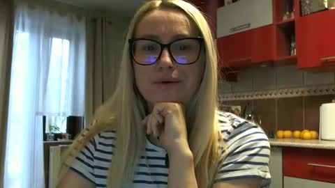 Melly online show from 01.15.26