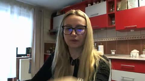 Melly online show from 02.26.26