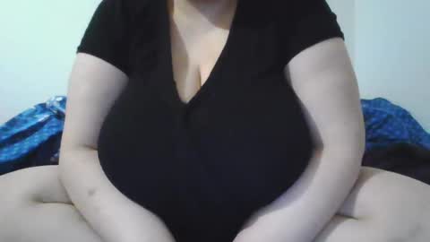 melobigboobs online show from 02.13.25