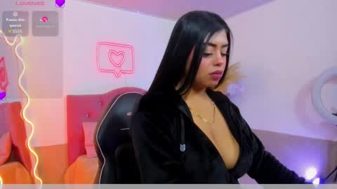 Snapshot of meloddi_tay chatting on 02.21.26 meloddi_tay online show from 02.21.26