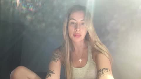 Melodie online show from 09.16.25