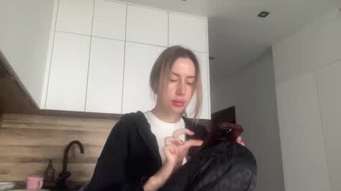 Melodie online show from 10.11.25