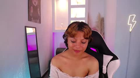 Snapshot of melody701583as chatting on 03.26.26 melody701583as online show from 03.26.26