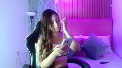 Melody online show from 09.22.25