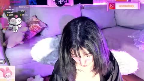 Snapshot of melody_chers chatting on 10.29.25 melody_chers online show from 10.29.25