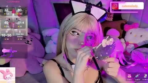Snapshot of melody_chers chatting on 10.31.25 melody_chers online show from 10.31.25