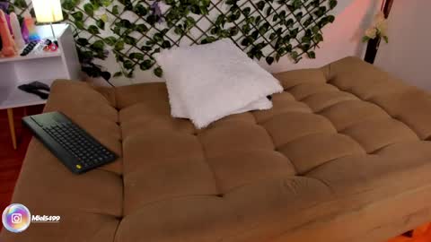 melody_cute10 online show from 02.27.25