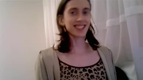 Melody online show from 12.20.25