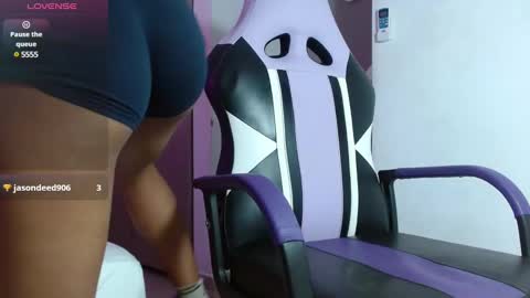 melody_mercy online show from 01.28.25