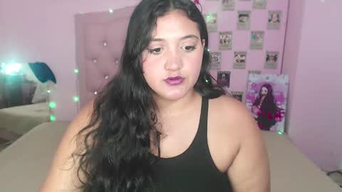 Snapshot of melody_tarly chatting on 12.26.24 melody_tarly online show from 12.26.24