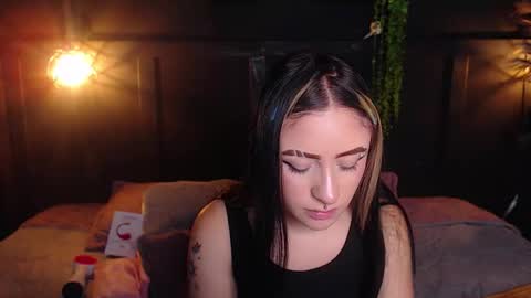 Snapshot of melodygirl2__ chatting on 03.10.26 MELODY online show from 03.10.26