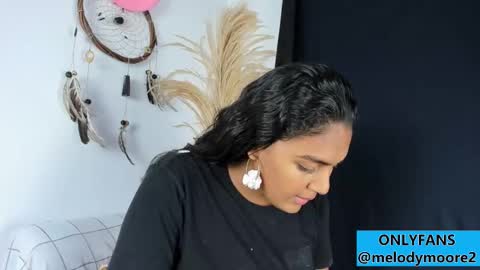 Melody online show from 09.22.25