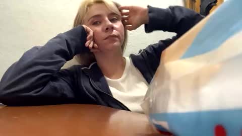 sophia online show from 10.23.25