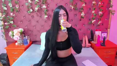 Melodysmithass online show from 09.23.25